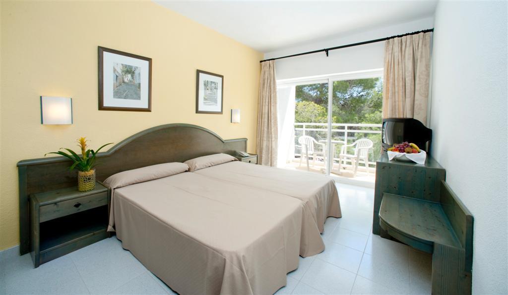 Grupotel Ibiza Beach Resort - Adults Only Portinatx Pokoj fotografie